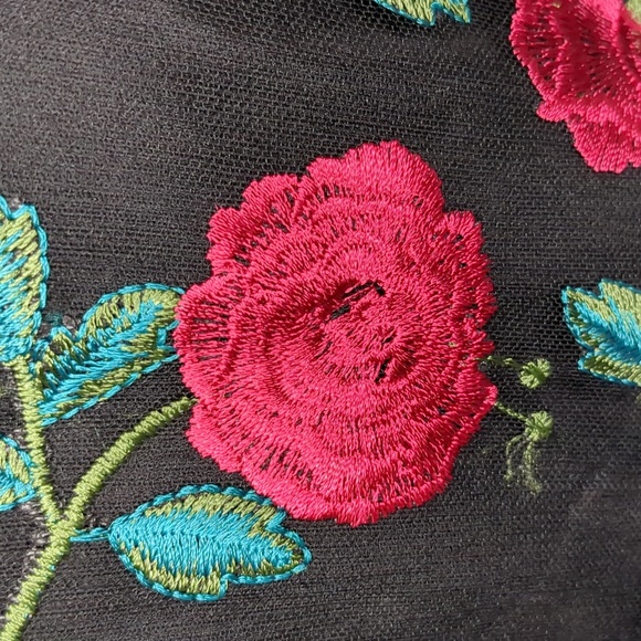 City Studio Fit & Flare A Line Party Dress Red Black Roses Valentine's Day SZ 11 - Picture 5 of 14